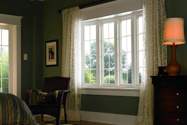 Bow windows in Central Florida bedroom