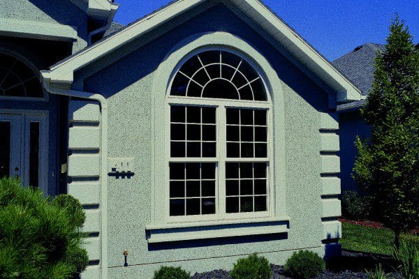 Single hung window exterior, Central Florida